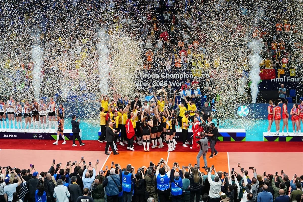 Türk voleybolunun 27. uluslararası zaferi