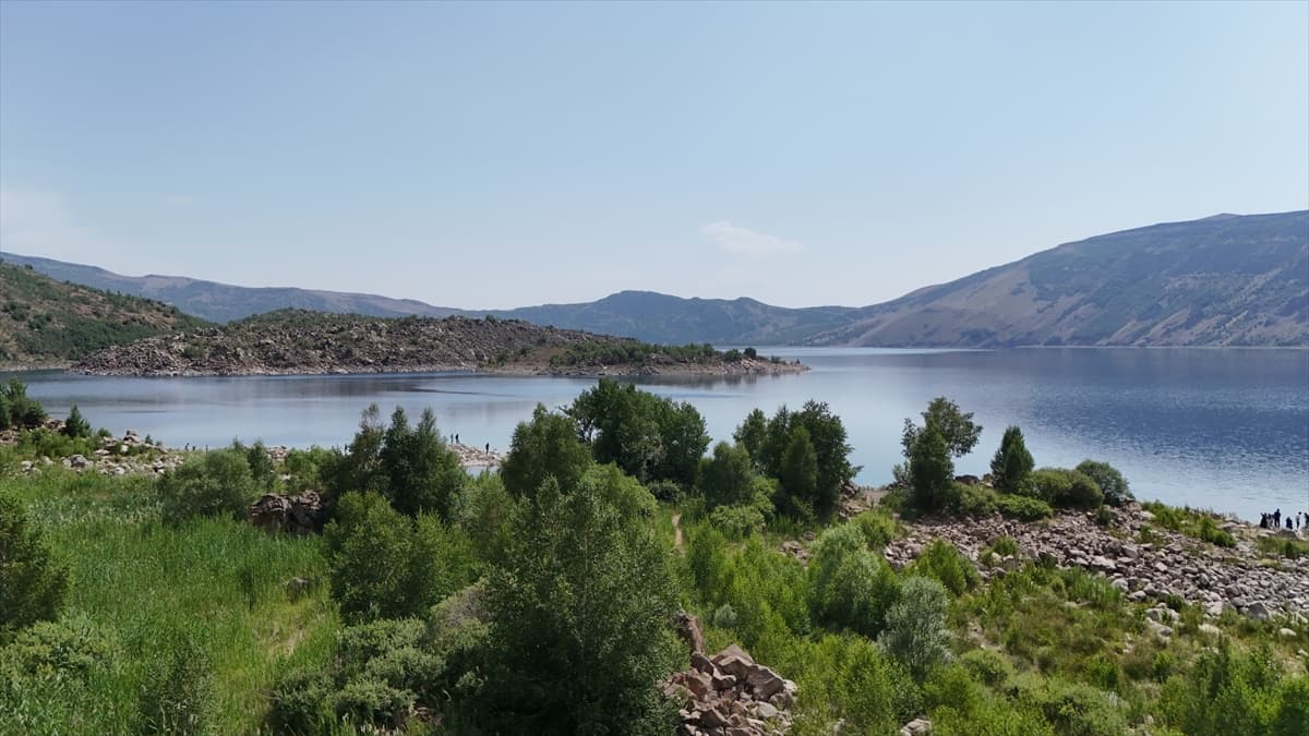 Gazetecilerden Nemrut Kalderası'na tam not