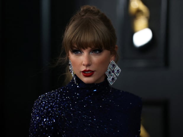 Taylor Swift'ten dudak uçuklatan jest: Ekibine 197 milyon dolar bonus dağıttı