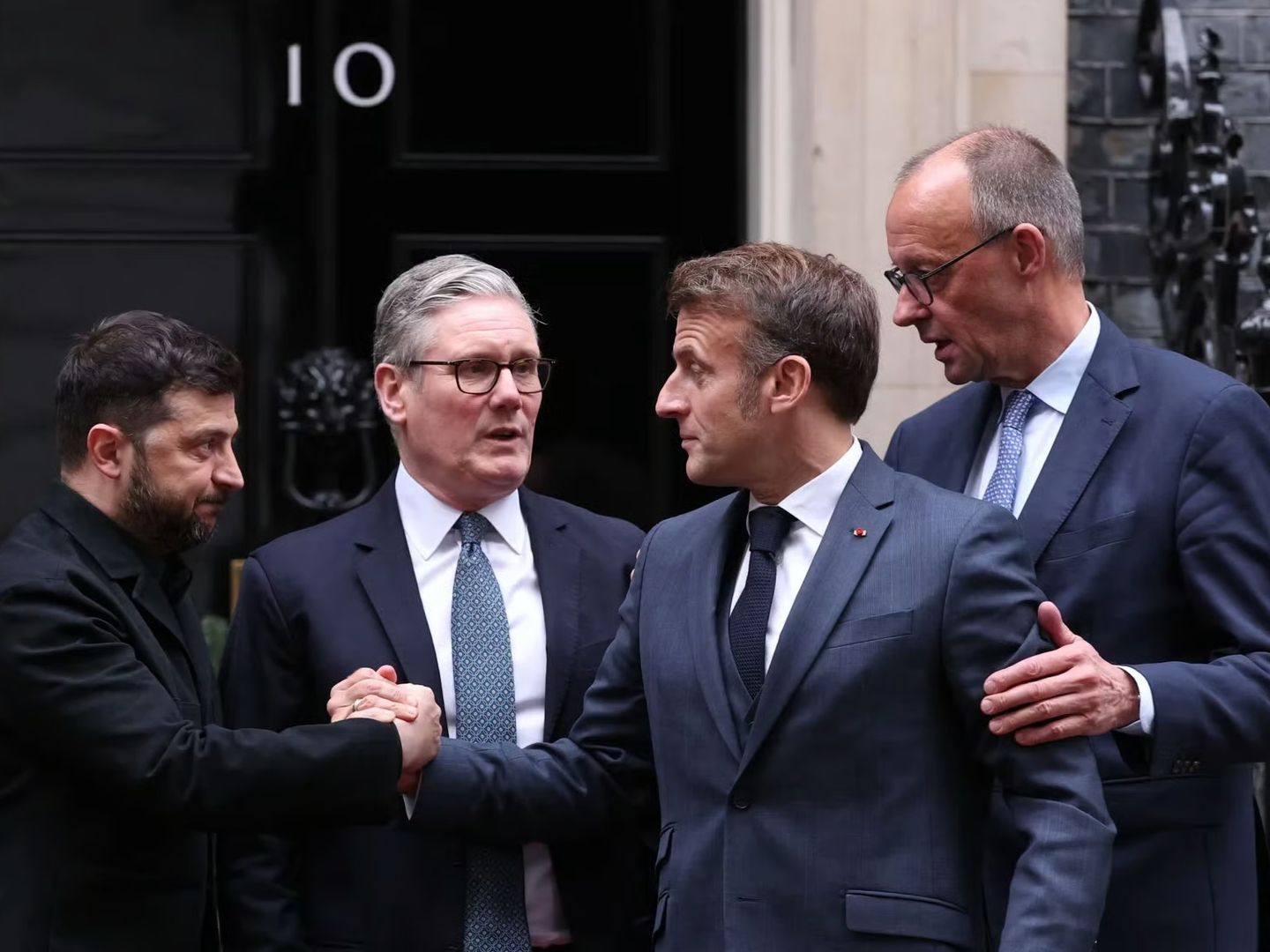 Avrupa liderlerinden Ukrayna zirvesi: Zelenskiy ile Londra'da kritik görüşme