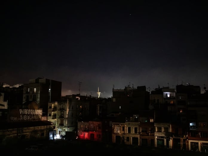 Avrupa'da hayatı felç eden elektrik kesintileri sona erdi