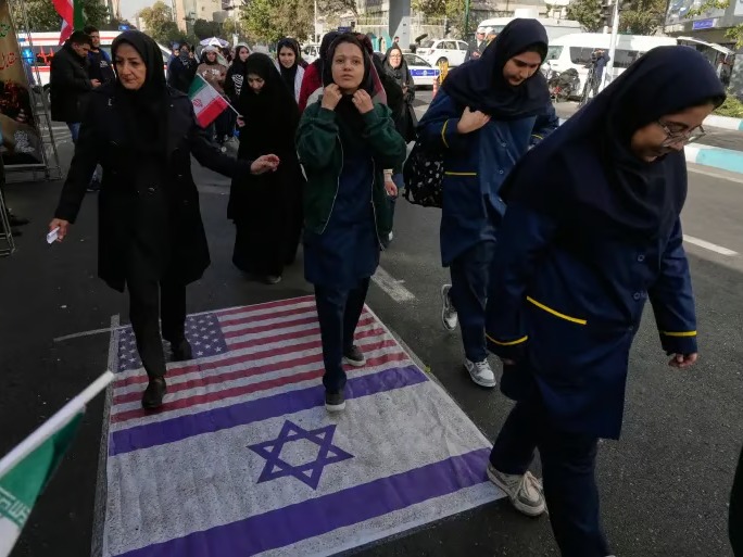 İran ABD ve İsrail'le bağlantılı casus şebekesini çökerttiğini duyurdu