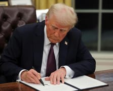 Trump Savunma Bakanlığı'nı Savaş Bakanlığı yapan kararı imzalayacak