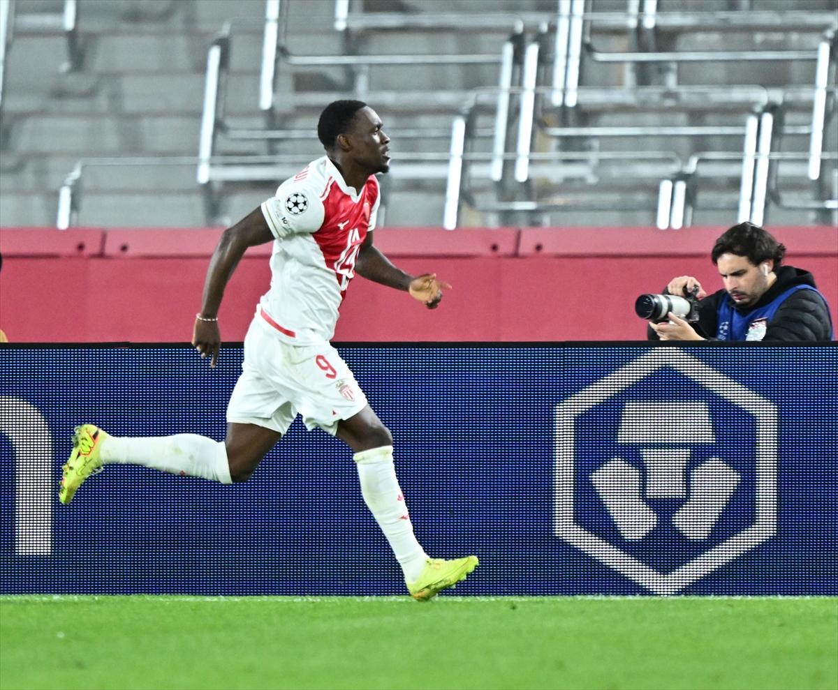 Balogun sahneye çıktı