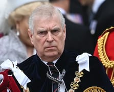 İngiltere Kralı Charles'ın kardeşi Andrew gözaltına alındı