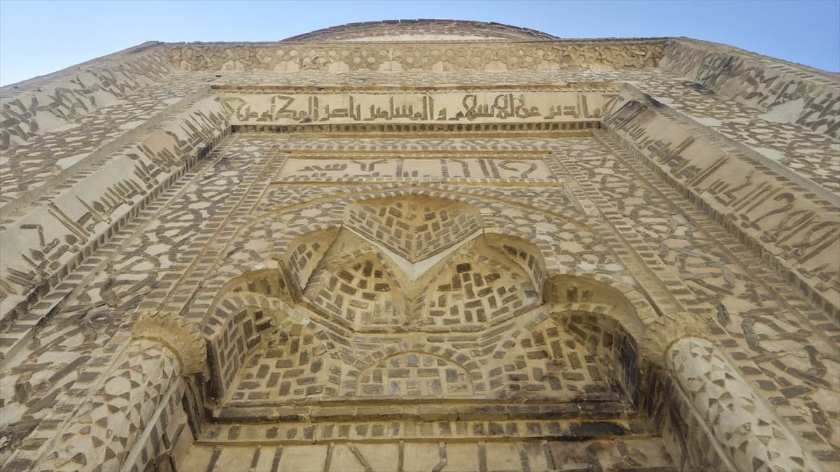 İran - Türkiye sınırındaki 800 yıllık Türk mirası