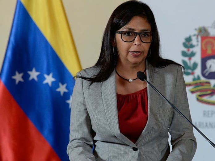 Venezuela'dan ABD'ye net uyarı: Kıyılarımızdan uzak durun