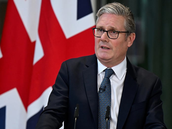 İngiltere Başbakanı Gazze’ye yardım ve Filistin’in tanınması konusunda baskı altında