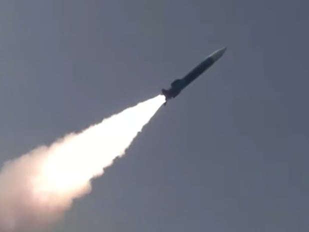 Pakistan, yeni hipersonik gemi savar füzesini başarıyla test etti