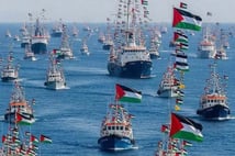 İsrail Gazze’ye giden Küresel Sumud Filosunu taciz etti