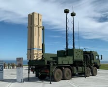 Almanya savunma planında ABD silahlarına sınırlı pay