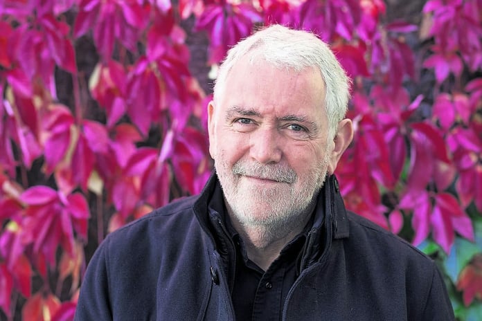 1994 Eurovision birincisi McGettigan da ödülünü iade ediyor