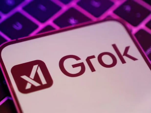 Musk'ın yapay zekası soykırım yanıtından sonra askıya alındı