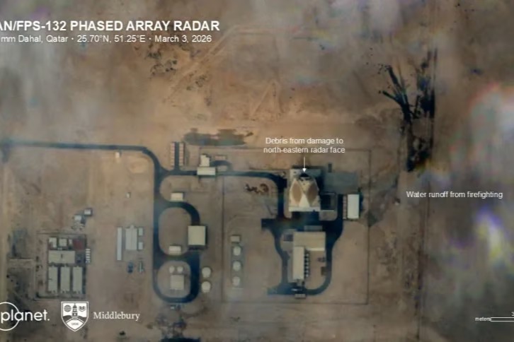 This satellite image shows damage to a US-made Qatari early-warning radar system in Qatar - CNN 