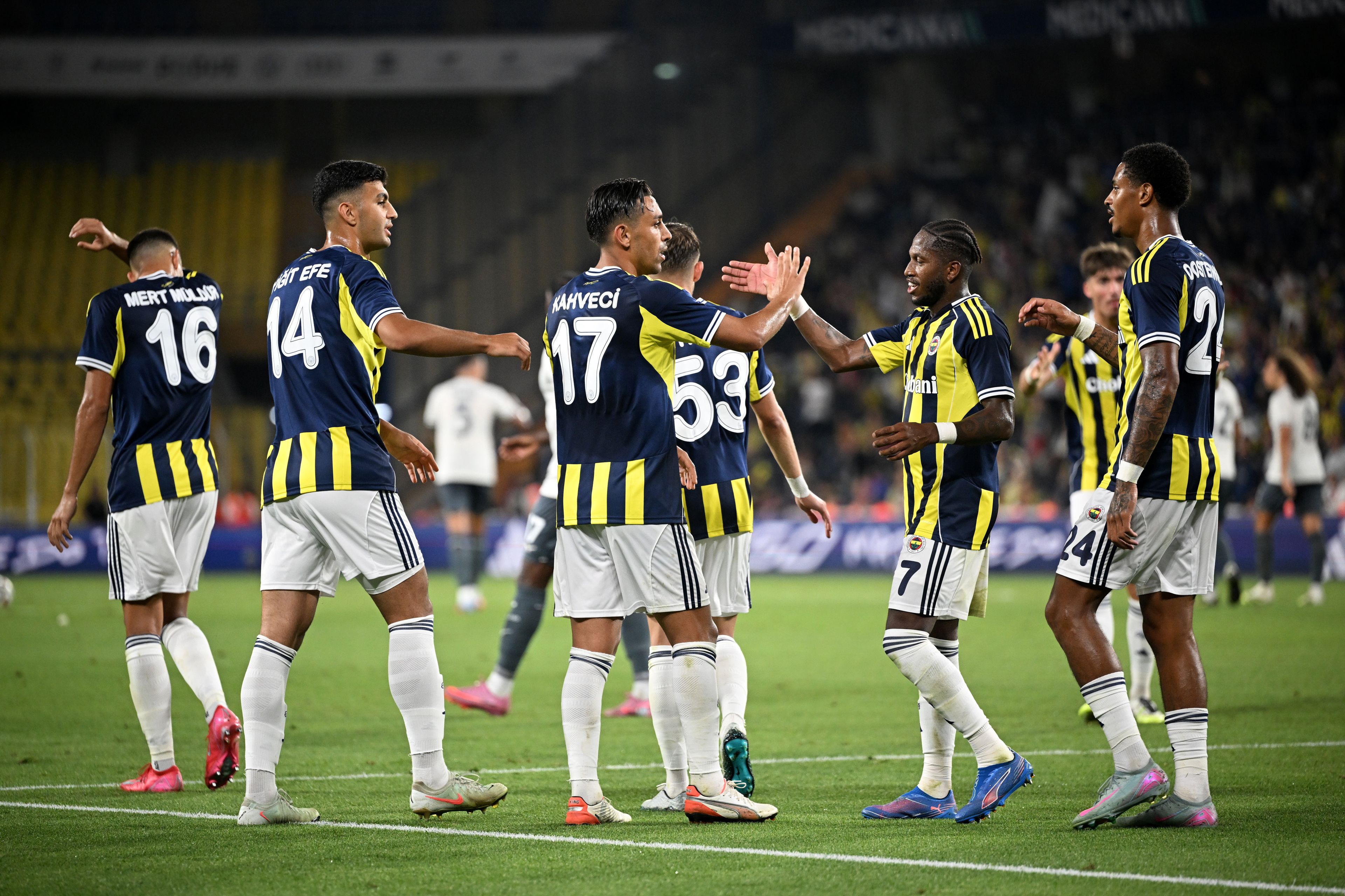 Fenerbahçe, sezonu Feyenoord deplasmanında açıyor: Avrupa kupalarında 287. maç