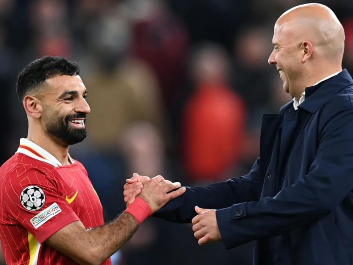 Liverpool'da Salah krizi tatlıya bağlandı: Yıldız futbolcu, Slot görüşmesinin ardından kadroya geri döndü