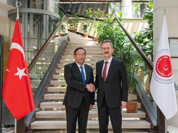 Türkiye ve Vietnam savunma sanayii iş birliği derinleşiyor