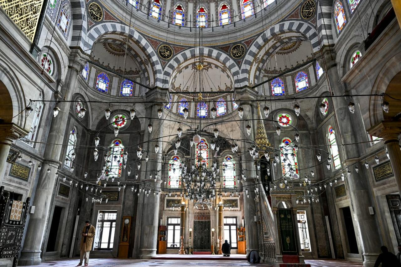 Diyanet imsakiyesi İstanbul iftar-imsak saati | 15 Mart bugün İstanbul'da iftar saat kaçta, oruç ne zaman açılacak?