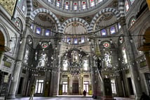 Diyanet imsakiyesi İstanbul iftar-imsak saati | 15 Mart bugün İstanbul'da iftar saat kaçta, oruç ne zaman açılacak?