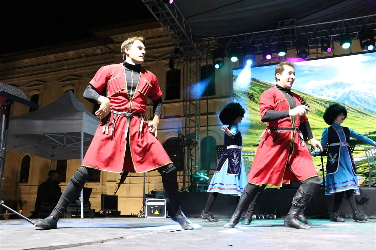 Anadolu kültürü danslarla anlatıldı