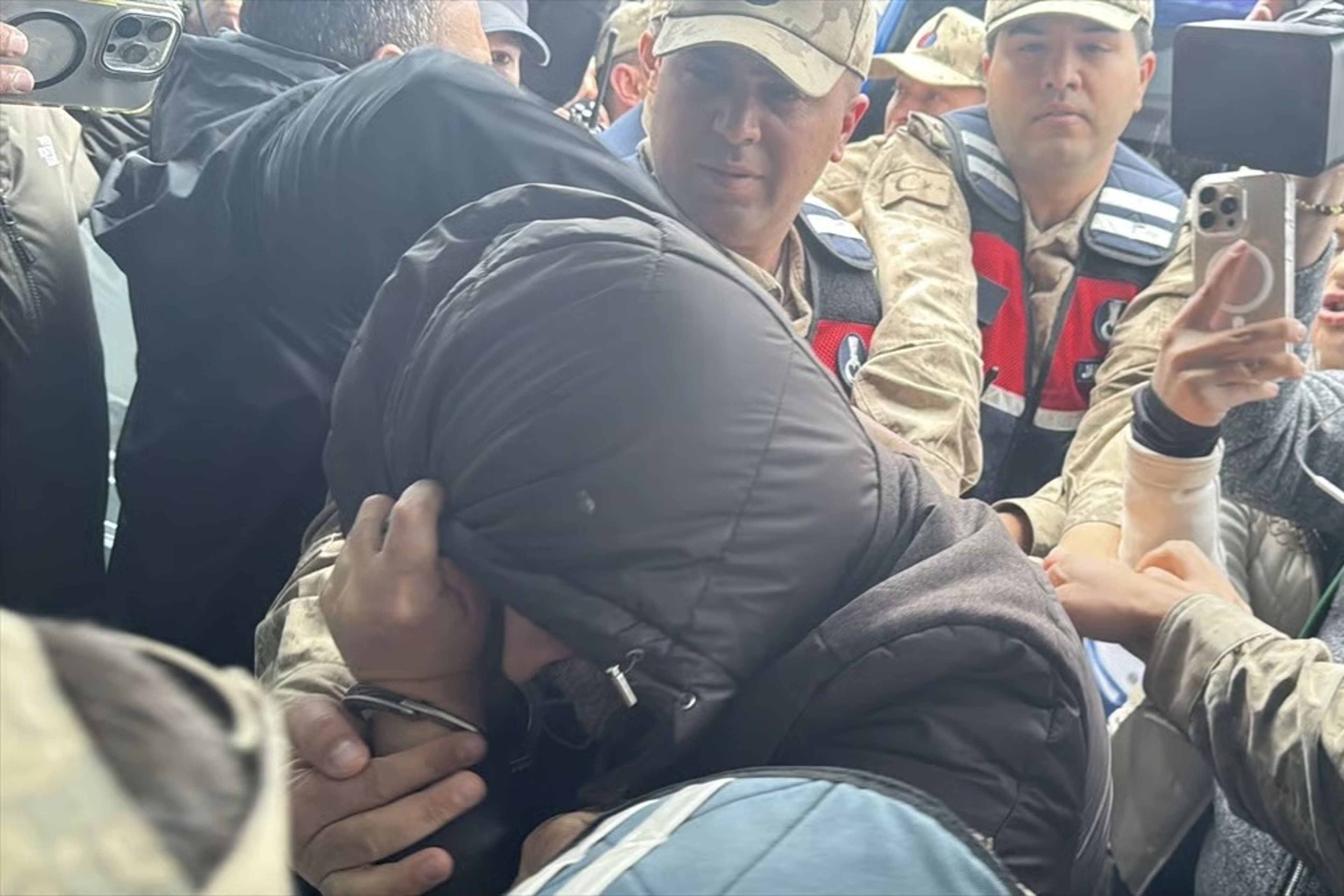 Gülistan Doku soruşturmasında eski başhekim de tutuklandı