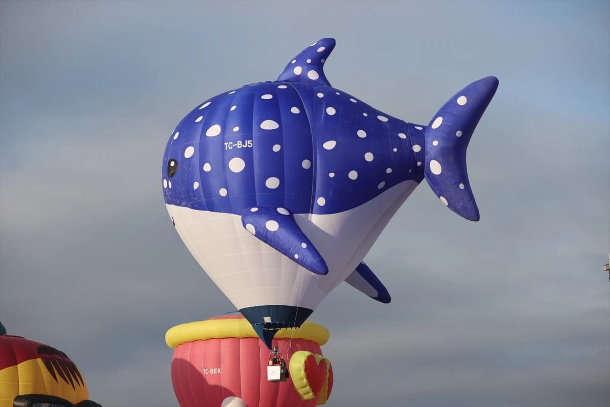 6. sınıf öğrencisinin tasarladığı "Balina Balon" ilk kez uçtu