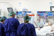 Yoğun bakım bilgileri artık cebinizde: Bakanlıktan e-Nabız kolaylığı