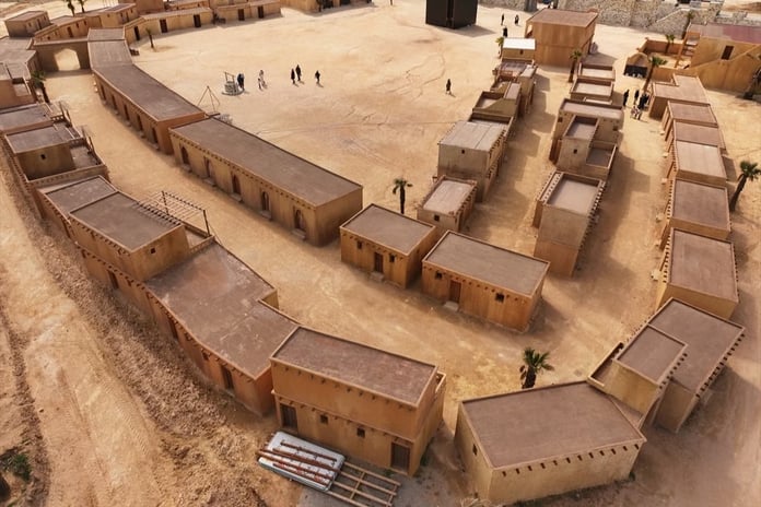 "Sancı: İslamiyet'in Doğuşu" filminin platosuna ziyaretçi akını