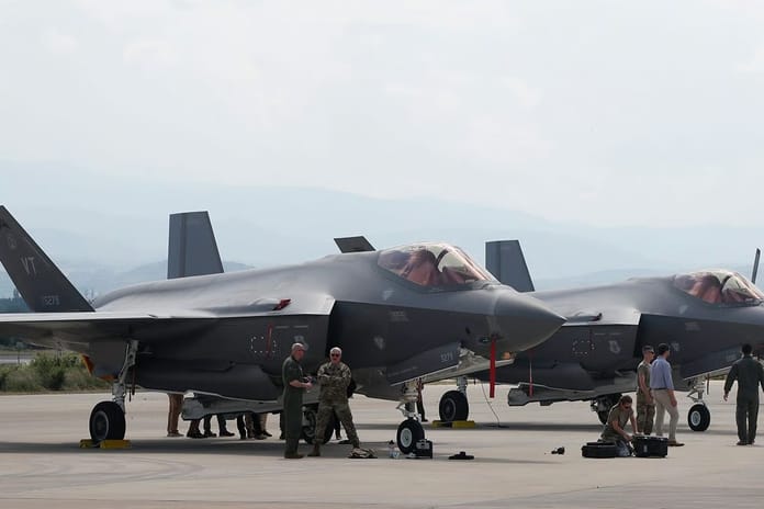 Kanada'nın F-35 alımı pahalıya patlayacak