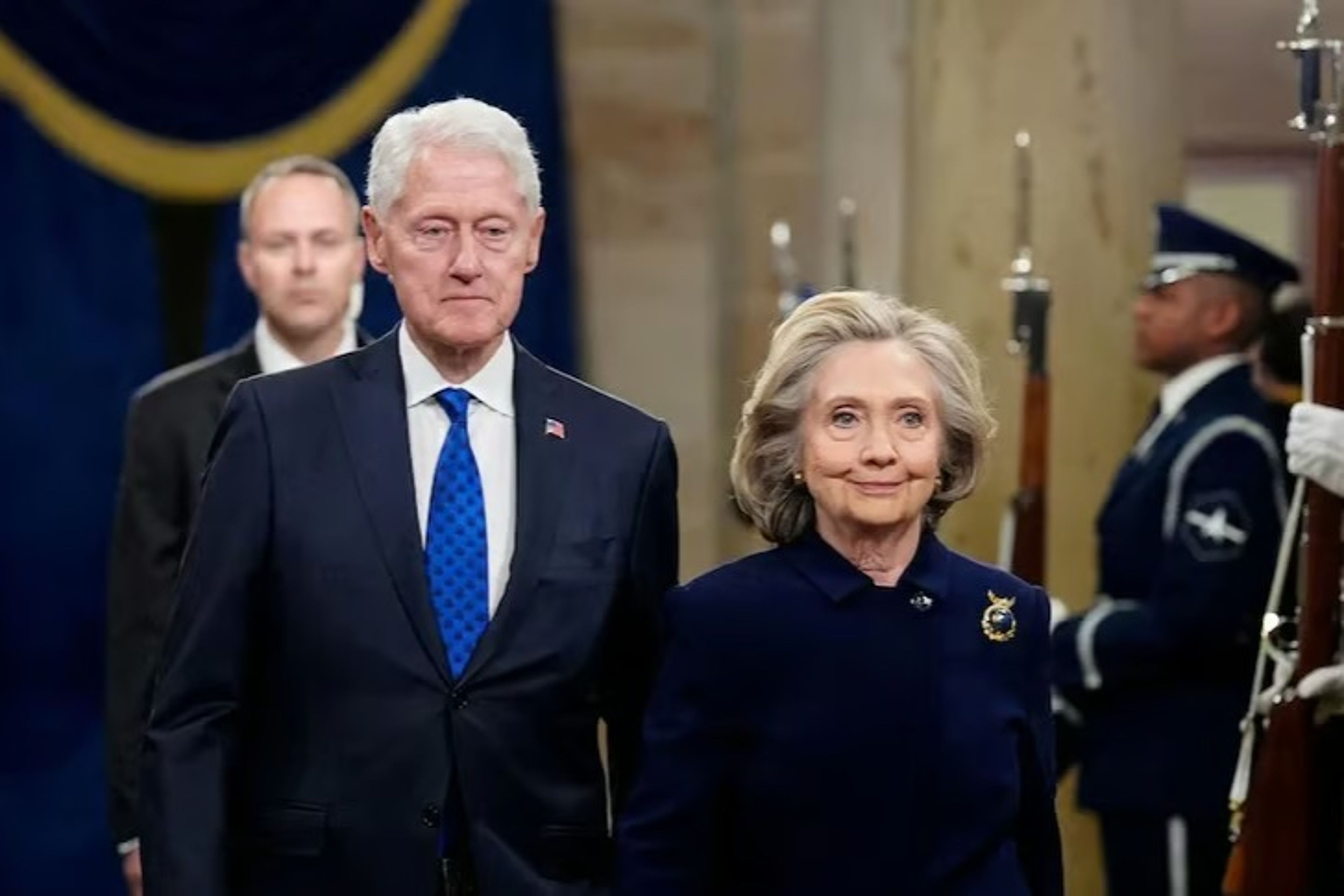 Clinton çifti Epstein dosyasında ifade vermeyi kabul etti