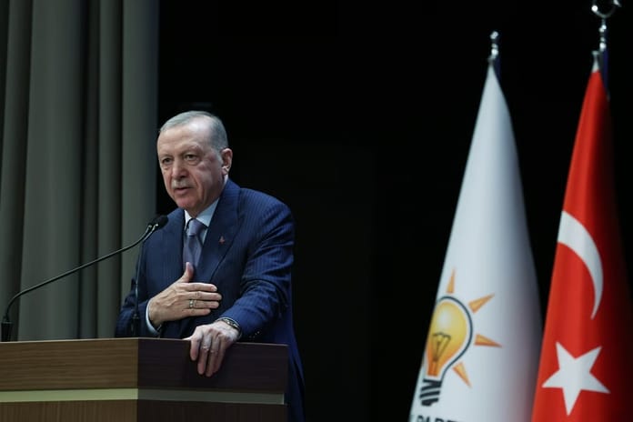 Cumhurbaşkanı Erdoğan: 19 şehidimizin naaşına ulaştık, uçağın kara kutusu bulundu