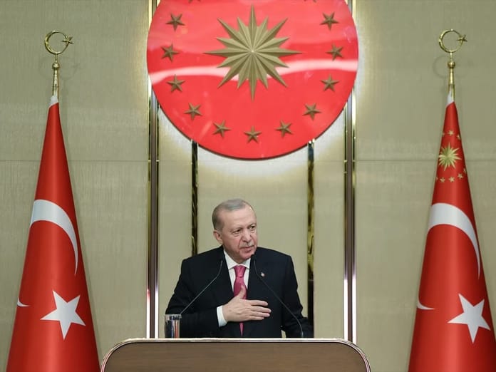 Cumhurbaşkanı Erdoğan'dan gençlere