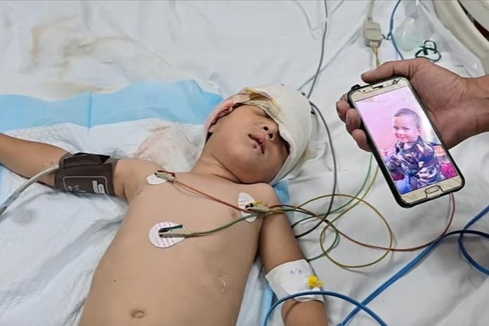 Hasta çocukları tahliye etmeyen İngiltere'ye Gazze davası