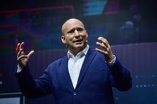 Eski İsrail Başbakanı Bennett'ten bölünme uyarısı