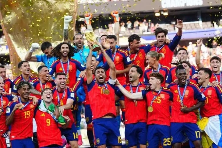 İspanya'dan FIFA'ya final uyarısı
