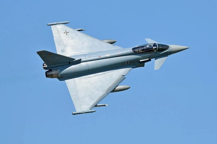 Almanya, Türkiye ile Eurofighter Typhoon teslimatını görüşecek