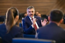 Bakan Çiftçi: Sokak çetelerinin hedef aldığı kesim çocuklar