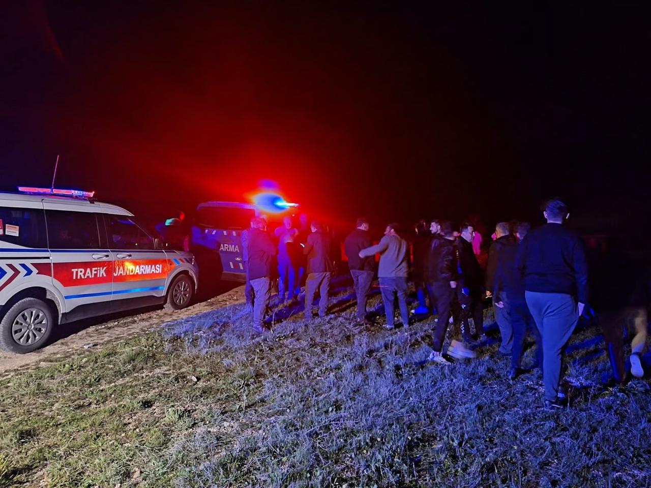 Ankara'da askeri helikopter kaza kırıma uğradı