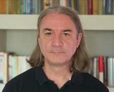 Goran Şimiç'ten savaş yaralarına şiirsel dokunuş