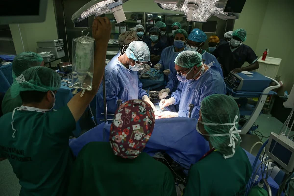 Burkina Fasolu doktorlara Türk hekimlerinden anlamlı destek