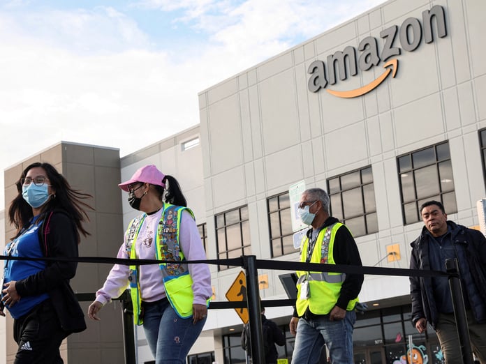 Amazon New York'taki 700 çalışanını işten çıkarıyor