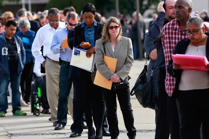 ABD'de işsizlik son dört yılın en yüksek seviyesine ulaştı