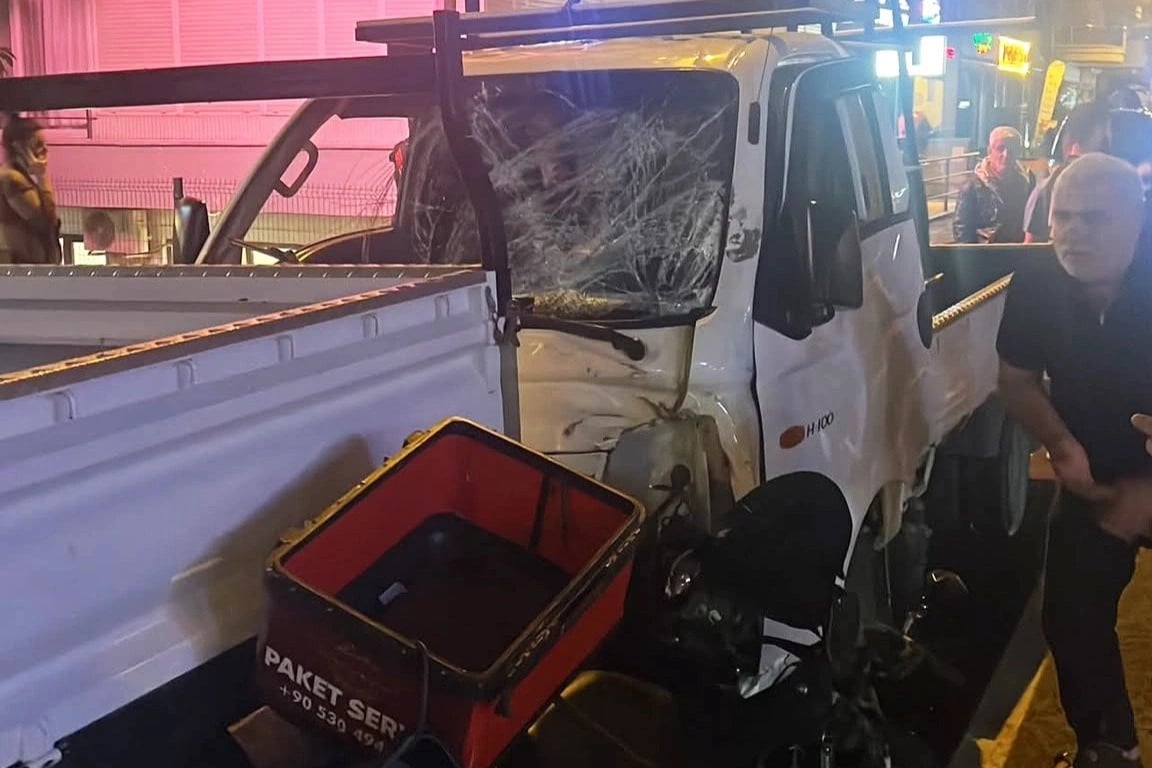 Genç motosiklet sürücüsü kazada hayatını kaybetti