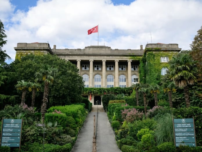 Robert Koleji'nden Epstein mektubu açıklaması: Kurumsal bağ yok