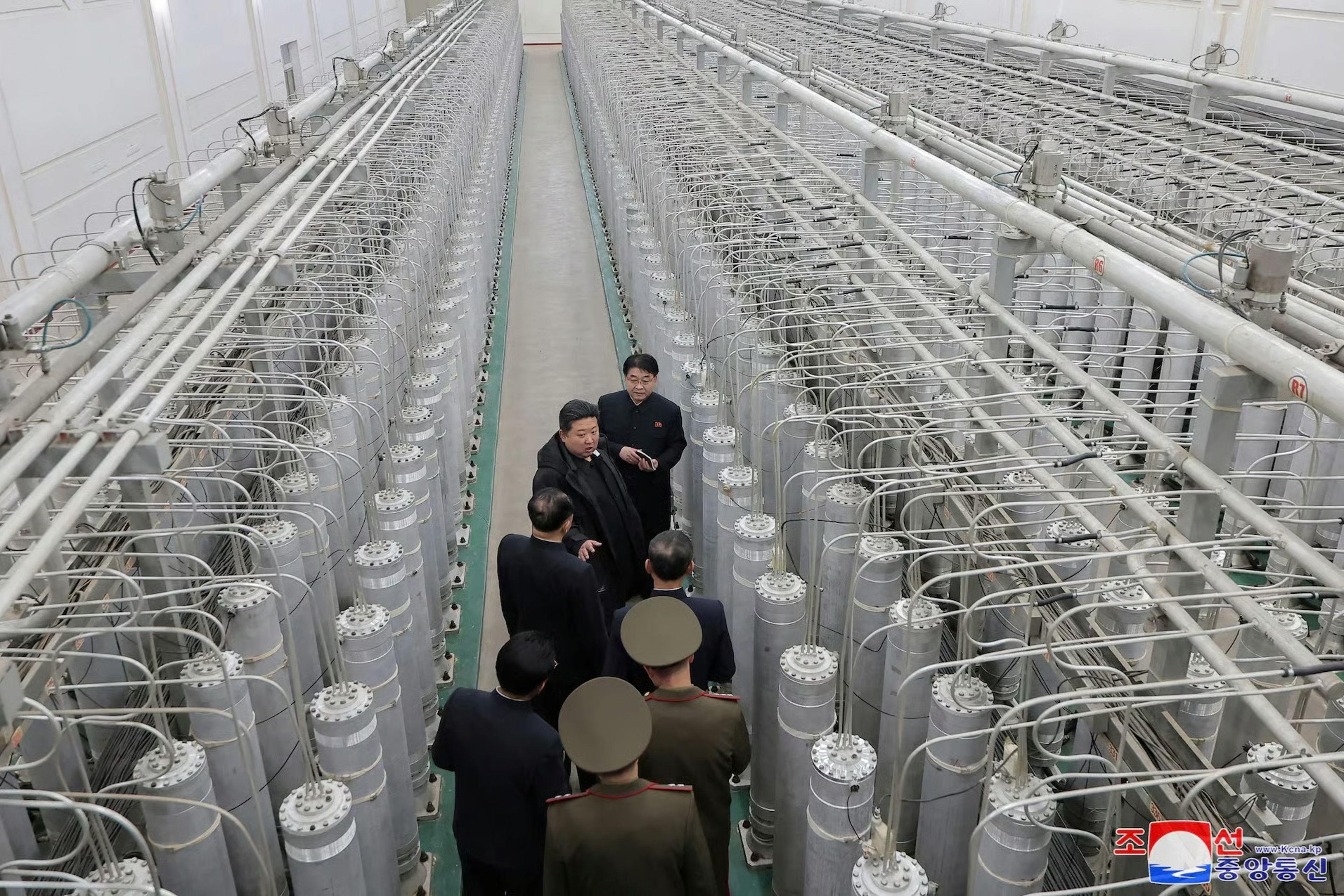 Kuzey Kore lideri Kim Jong-un: Nükleer cephanelik "katlanarak" büyüyecek