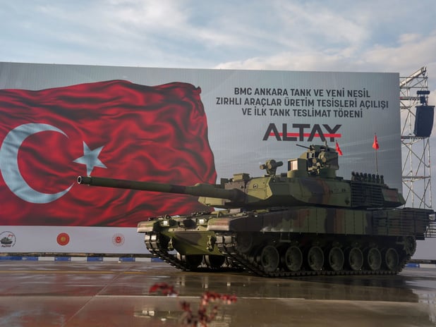 Nikkei Asia: Türkiye’nin Asya’ya savunma ihracatı yerli motor geliştirmeye bağlı