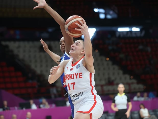 A Milli Kadın Basketbol Takımı, Avrupa Şampiyonası A Grubu'nda İsviçre ile karşı karşıya: Gruptan çıkma adına kritik ikinci maç