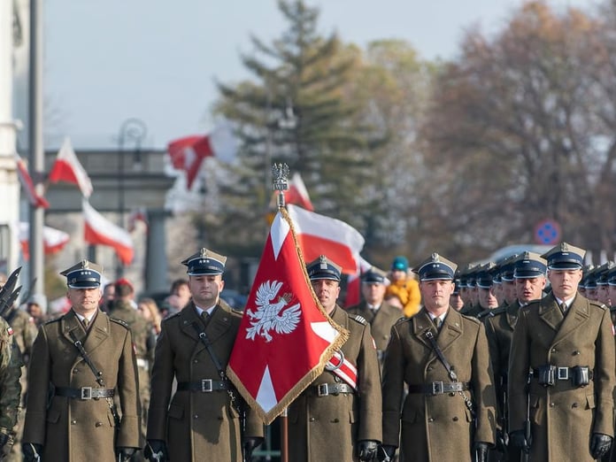 Polonya'nın artan savunma harcamaları yerel üretimi artıramıyor