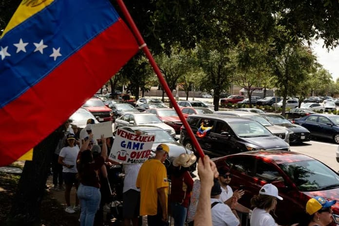 ABD Venezuelalı göçmenlere verilen geçici koruma statüsünü sonlandırıyor