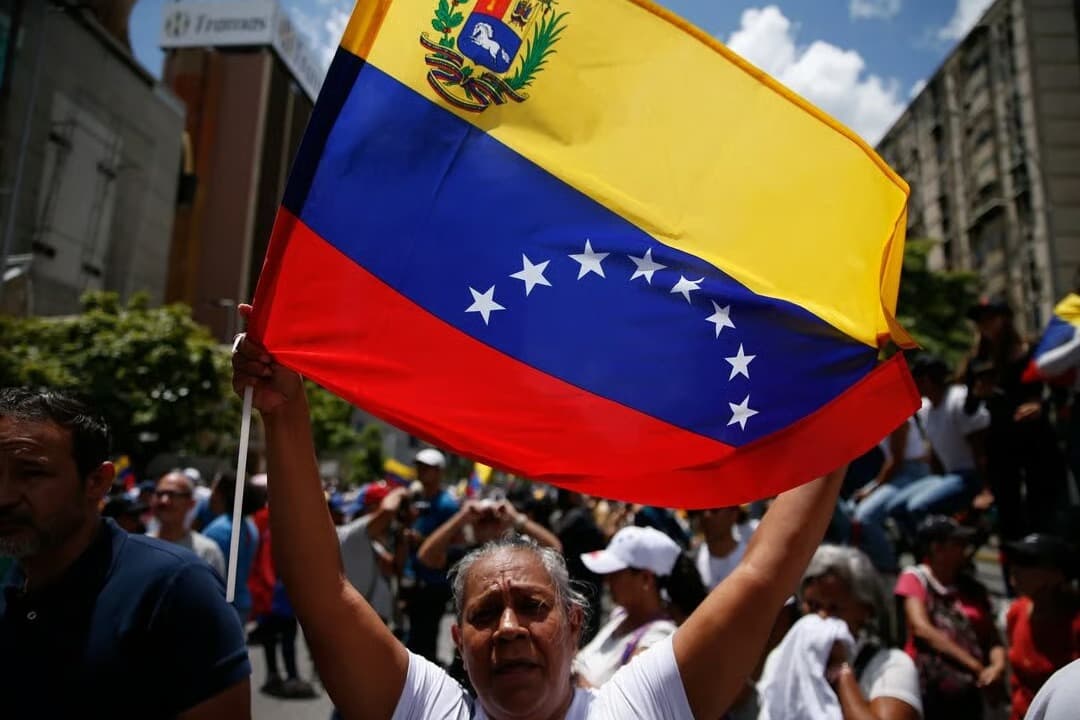 Venezuela'da diyalog süreci başladı